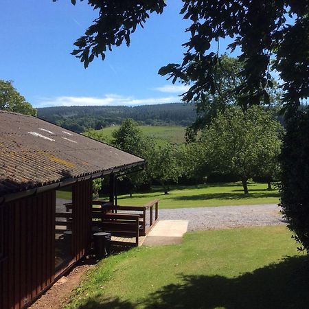 Laburnum Lodge Sleeps 6 Wheelchair Access 曼海德 外观 照片