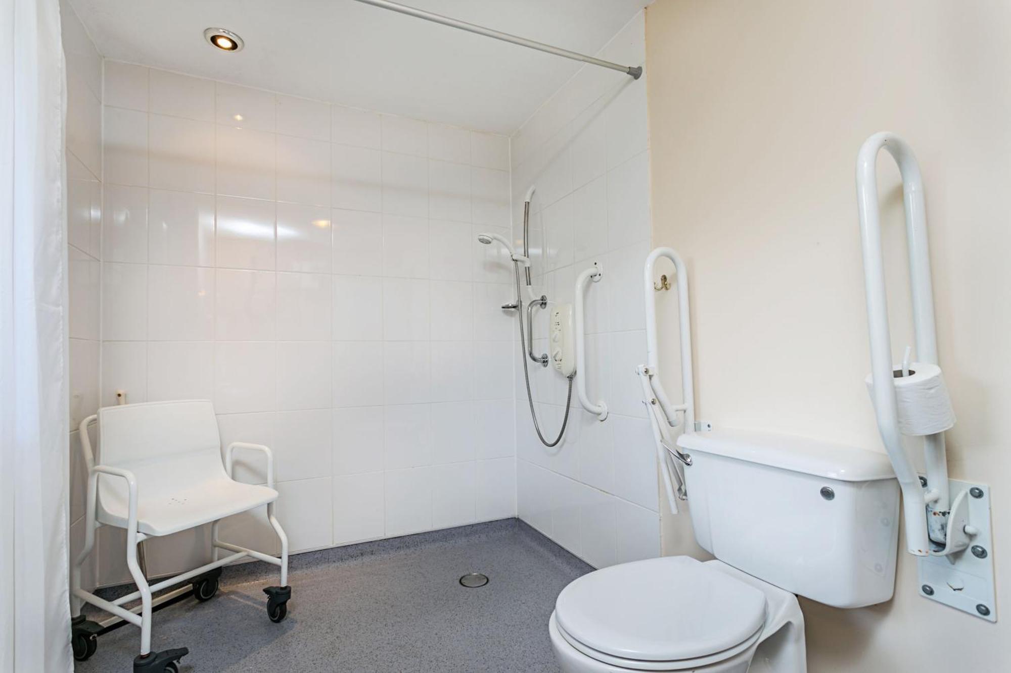 Laburnum Lodge Sleeps 6 Wheelchair Access 曼海德 外观 照片