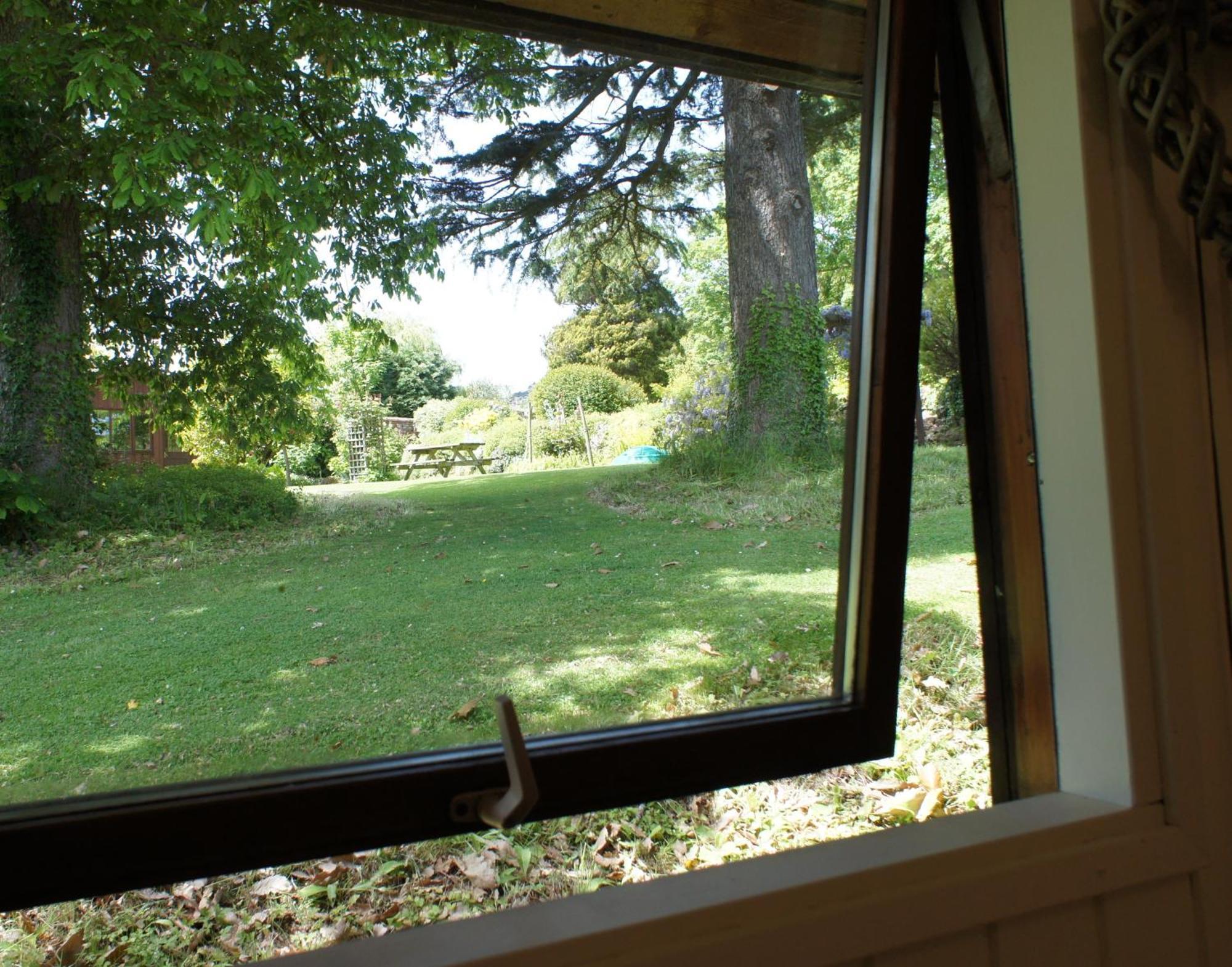 Laburnum Lodge Sleeps 6 Wheelchair Access 曼海德 外观 照片